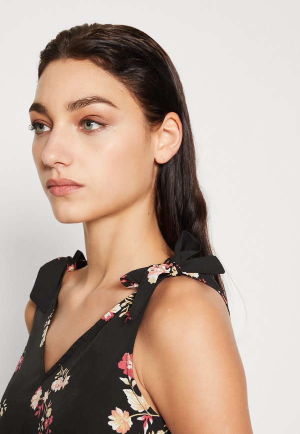 Pieces PCLILIANA V NECK