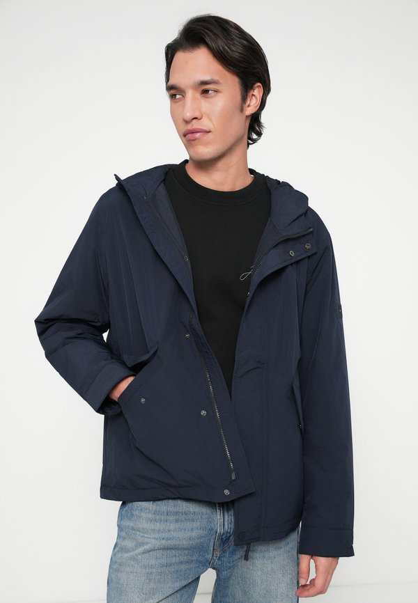 Tommy Hilfiger LIGHTWEIGHT PACKABLE HOODED JACKET