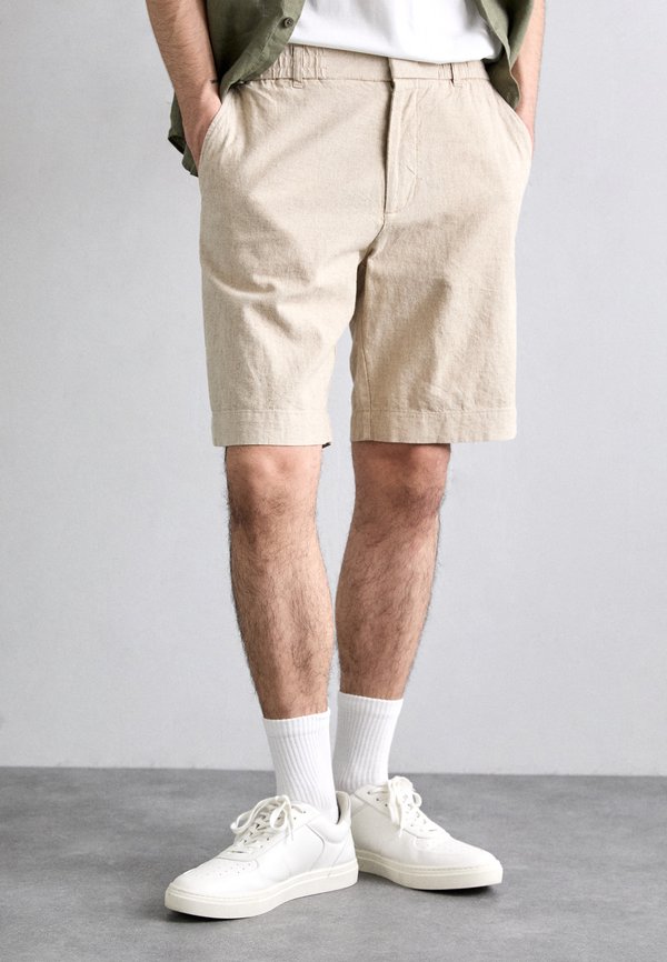 NN.07 BILLIE SHORTS
