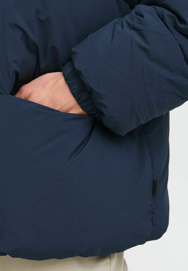 Solid SDMILO PUFFER SHORT