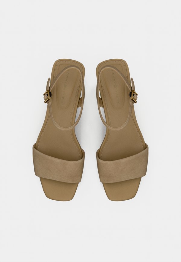 Tommy Hilfiger SUEDE TH MONOGRAM WEDGE SANDALS