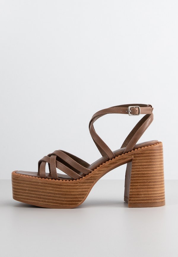 Jeffrey Campbell CLEMENTINE