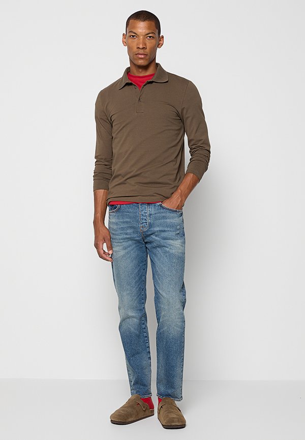 Armani Exchange