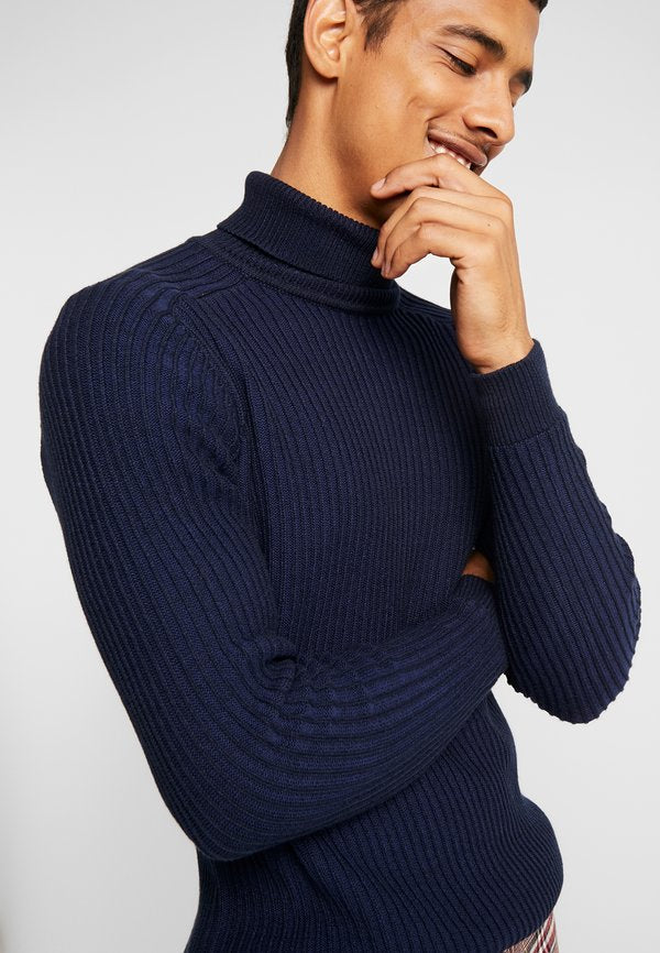 Pier One by Zalando