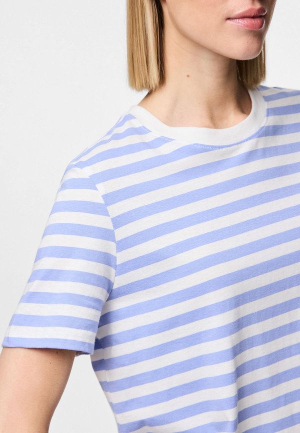 Pieces PCRIA SS TEE STRIPES NOOS BC