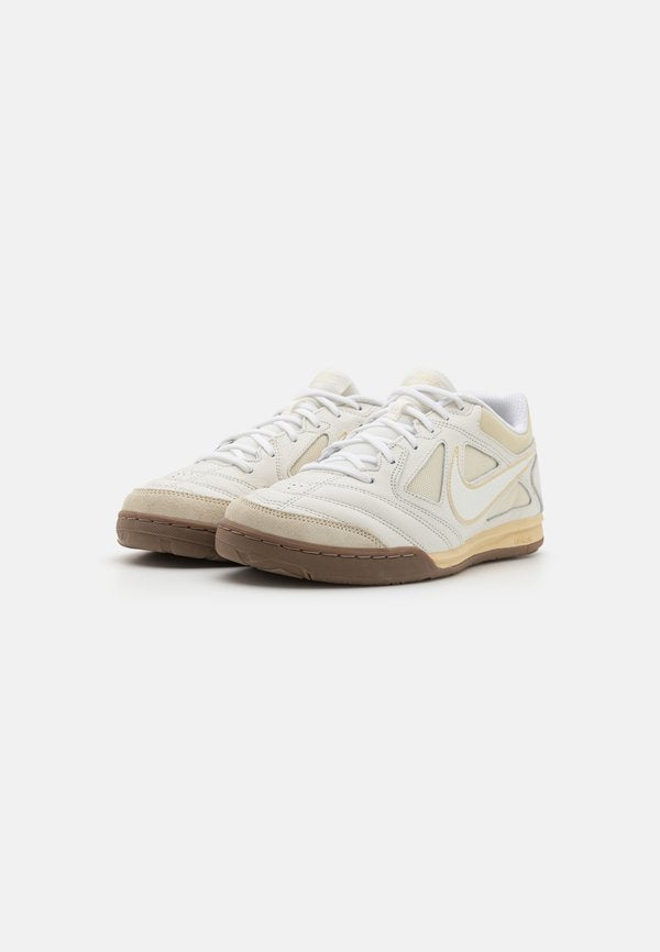 Nike Sportswear GATO