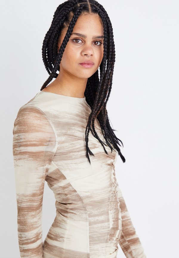 Noisy May NMLESLEY RUCHING SHORT DRESS