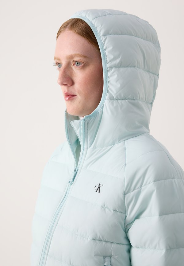 Calvin Klein Jeans LIGHTWEIGHT QUILTED JACKET PACKA