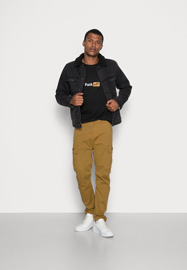 Alpha Industries SQUAD