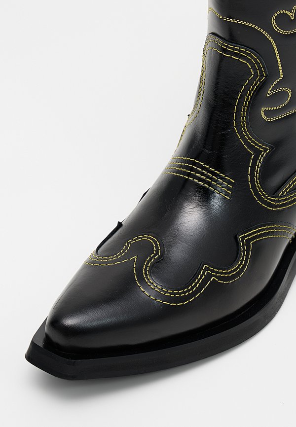 Ganni