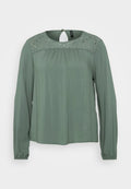 Vero Moda Petite VMLILOU O NECK DETAIL