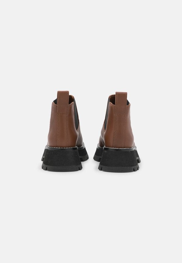 3.1 Phillip Lim KATE SHORT LUG SOLE COMBAT