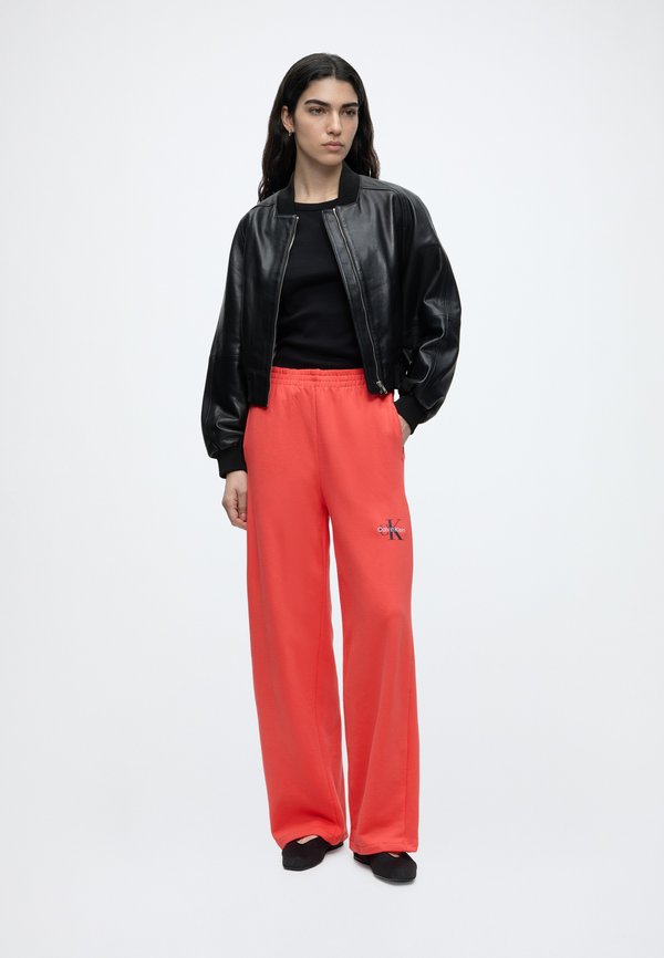 Calvin Klein TERRY GRAPHIC STRAIGHT