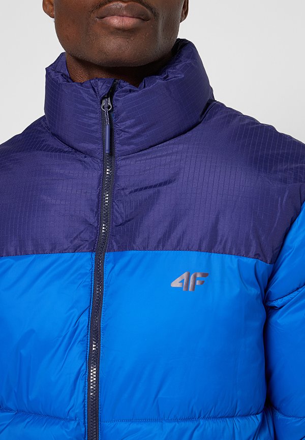 4F REGULAR FIT