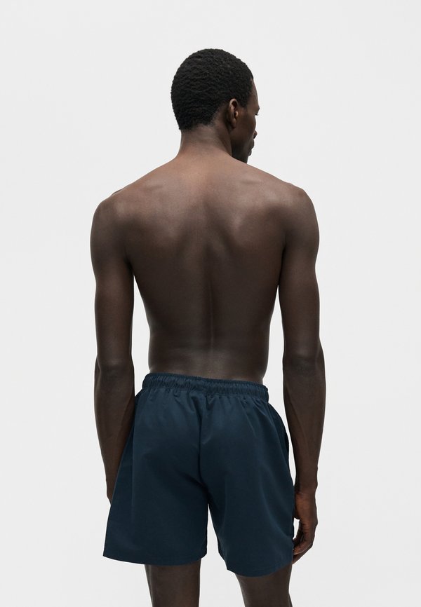 Ellesse BASSI