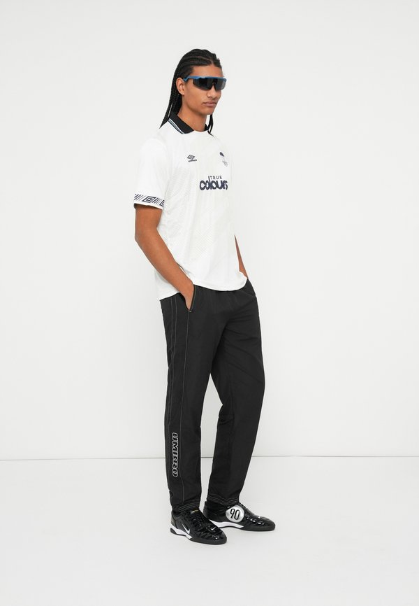 Umbro RELAXED TRACK PANT