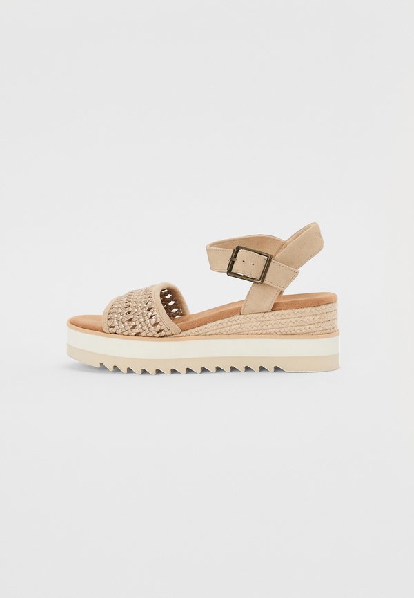 TOMS DIANA