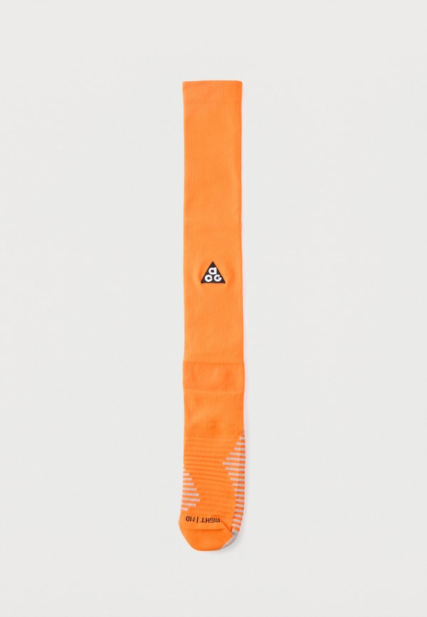 Nike Performance INTER STRIKE UNISEX - Football socks - safety orange/ black