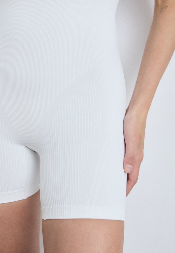 Calvin Klein Underwear SHAPEWEAR SEAMLESS SHAPING BODY BRIEFER