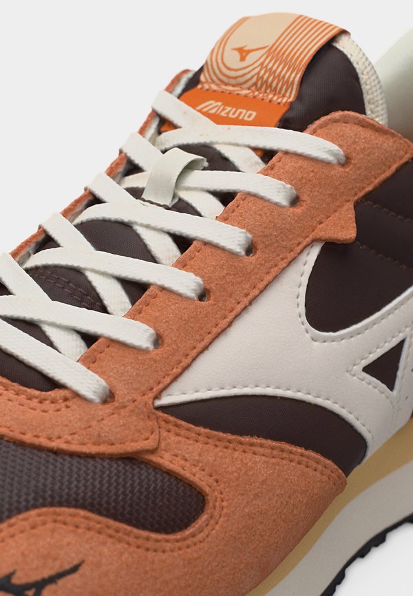 Mizuno Sportstyle RB87 UNISEX