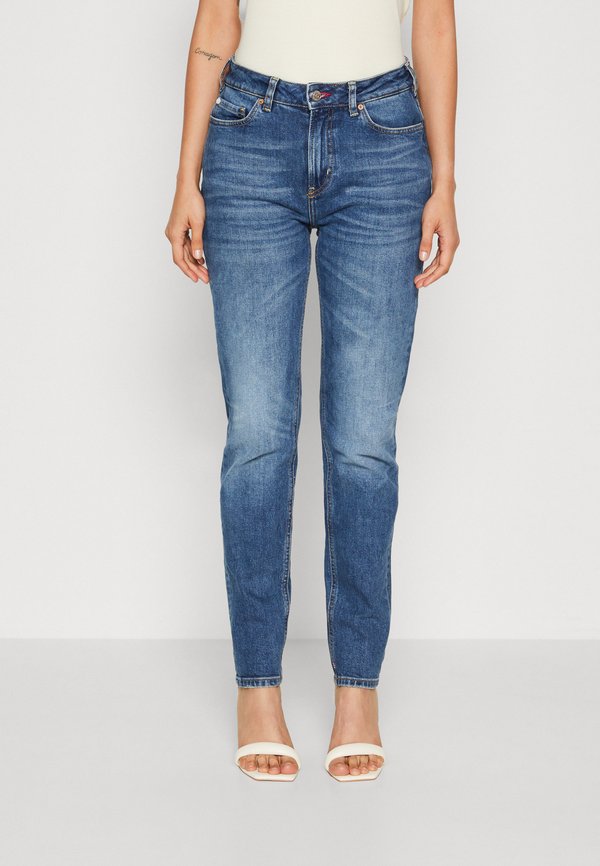 Scotch & Soda SEASONAL ESSENTIALS HIGH FIVE