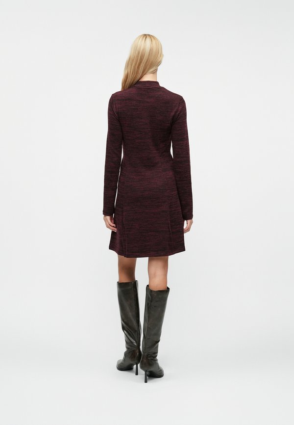 Vero Moda VMMARRI MOCKNECK SHORT DRESS