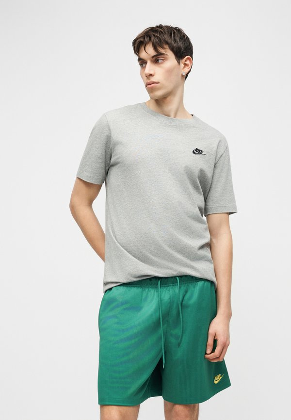Nike Sportswear CLUB FLOW