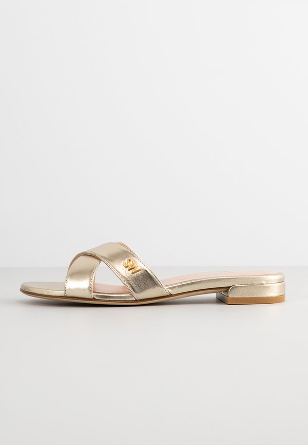 Stuart Weitzman LUNARIA