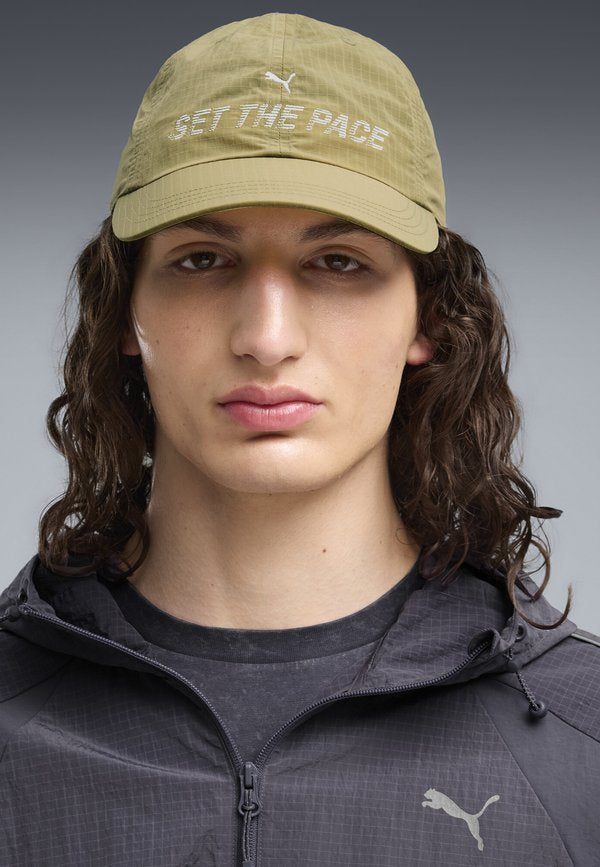 Puma RUN CULTURE COLLECTIVE SHORT VISOR UNISEX - Cap - chai latte