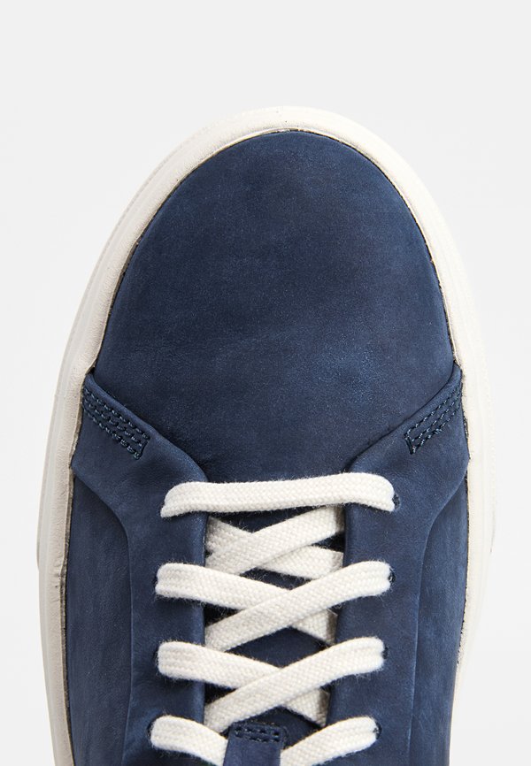 Clarks HOLLYHOCK