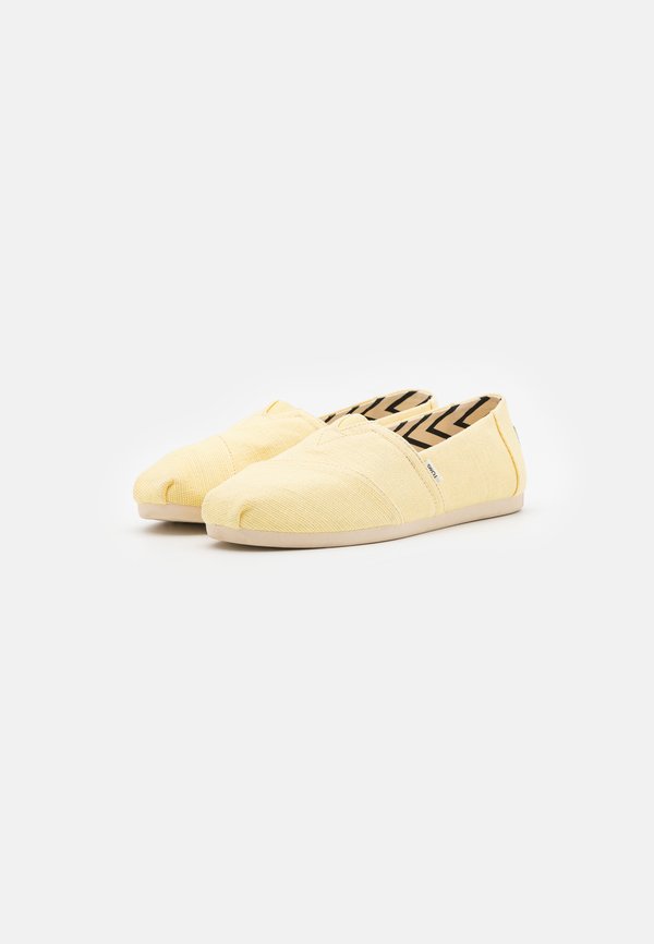 TOMS