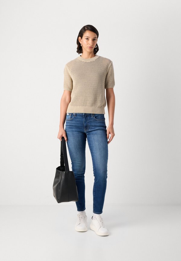 Calvin Klein Jeans MID RISE