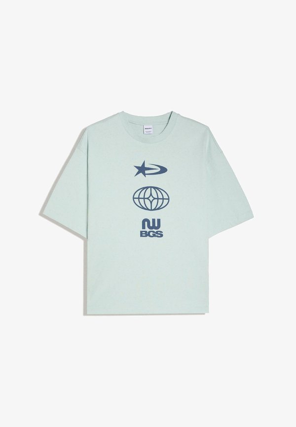 Bershka BOXY FIT PRINT T-SHIRT - Print T-shirt - light blue