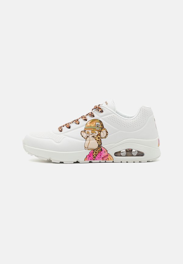 Skechers SNOOP DOGG: UNO - DR. BOMBAY UNISEX - Trainers - white