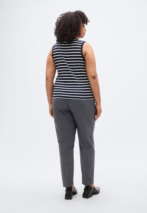 Tommy Hilfiger Curve RIBBED SLIM CREW NECK TANK TOP