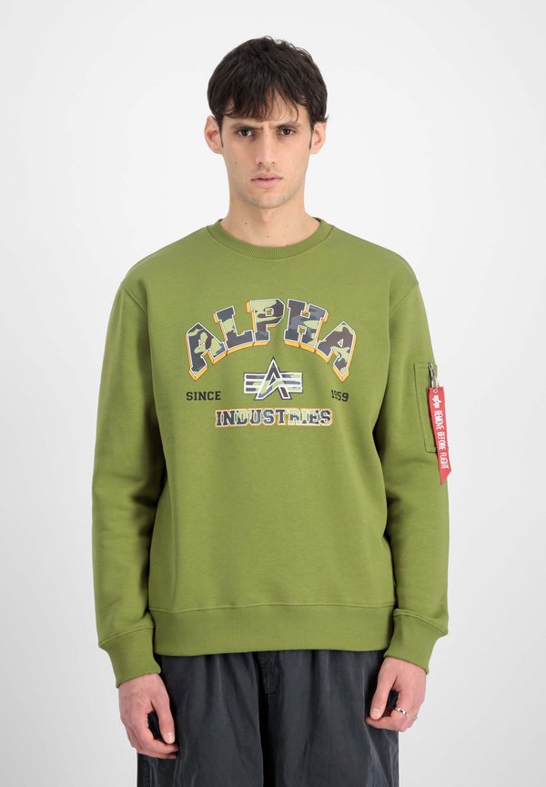 Alpha Industries COLLEGE CAMO