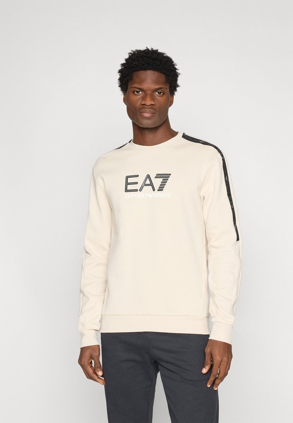 EA7 Emporio Armani