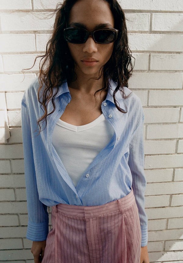 Mango ADULT - Button-down blouse - light blue