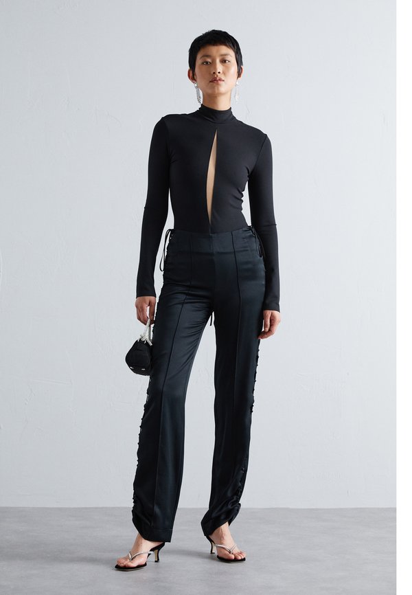 David Koma DIAMOND CUTOU
