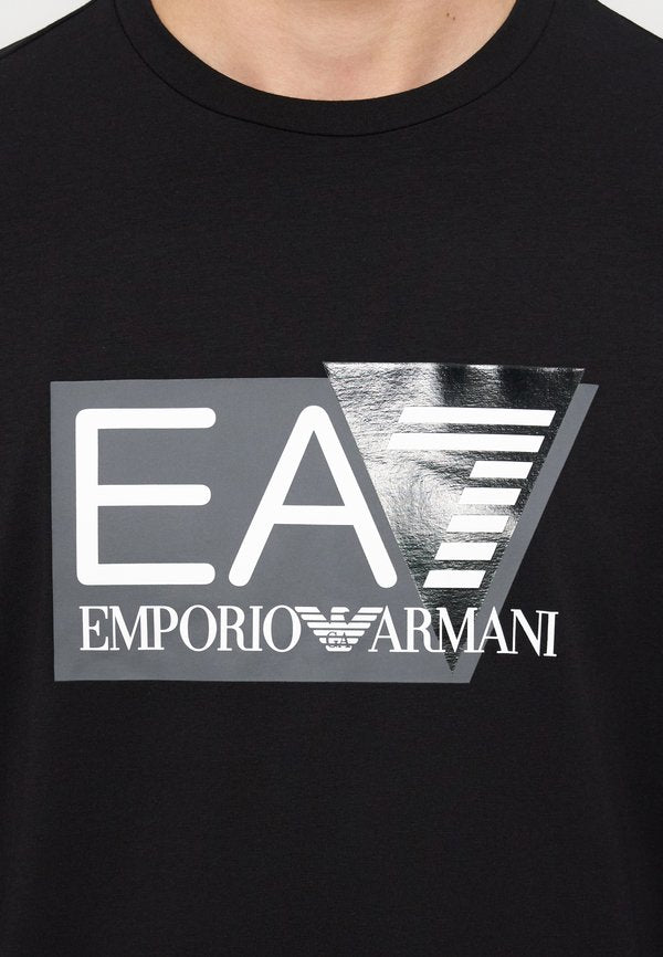 EA7 Emporio Armani