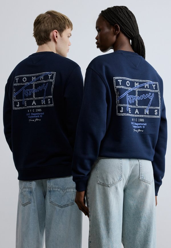 Tommy Jeans ENTRY DNA PLAY CREW UNISEX
