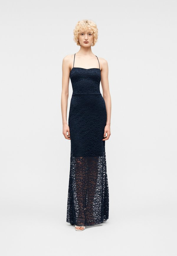 WAL G. BACK DETAIL MAXI