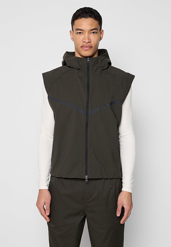 Nike Sportswear LOOSE FIT