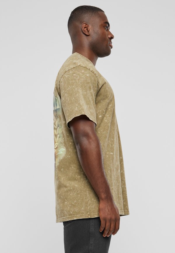 Karl Kani SIGNATURE WASHED EAGLE TEE
