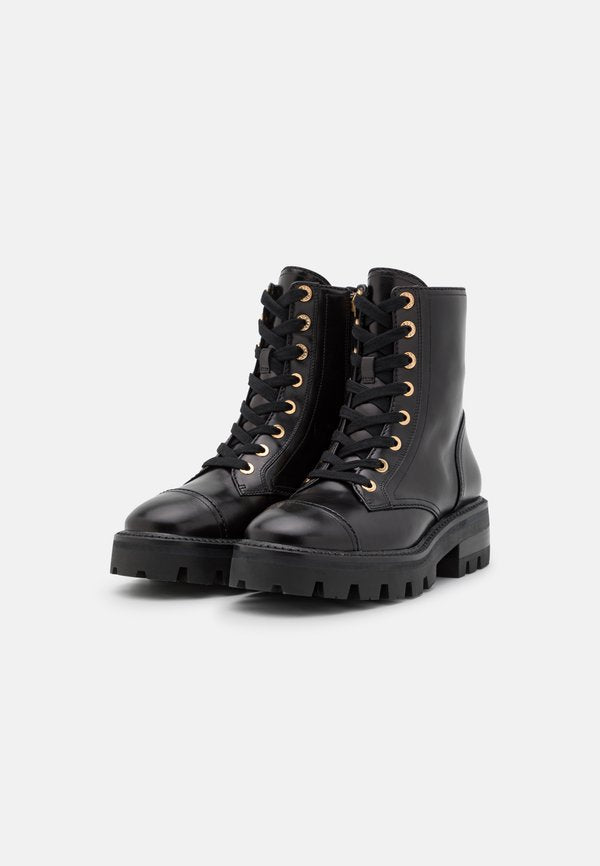 kate spade new york MERRIT LUG BOOT