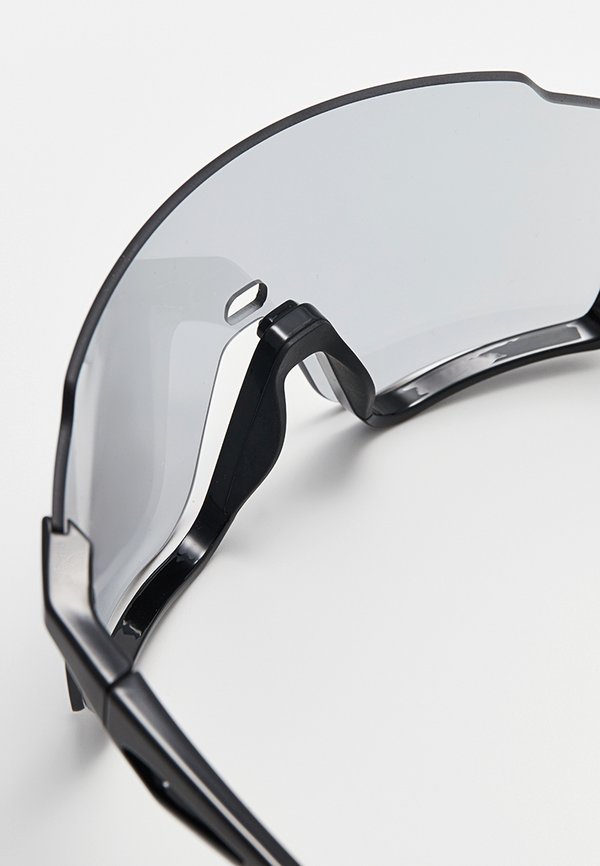 Red Bull SPECT Eyewear