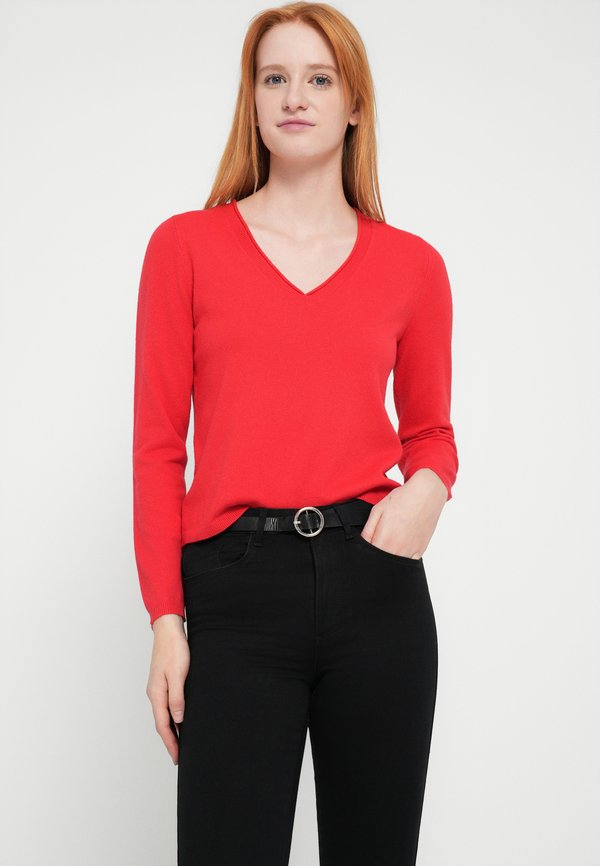 ONLY ONLLOYAL VNECK