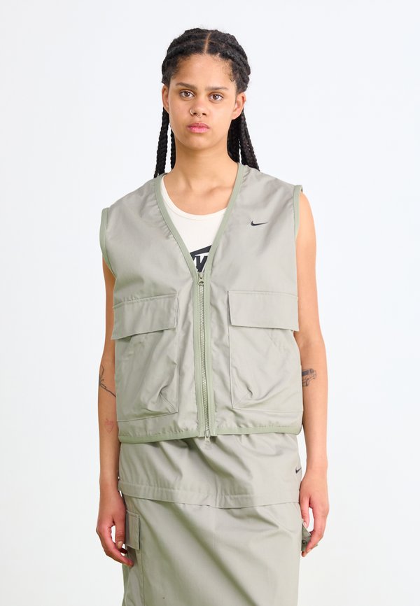 Nike Sportswear W NSW ESSTL WVN LSE CRGO VEST
