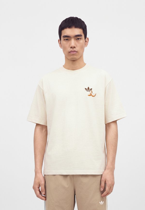 adidas Originals NEW STRIPE OVERSIZED TEE UNISEX - Print T-shirt - off white