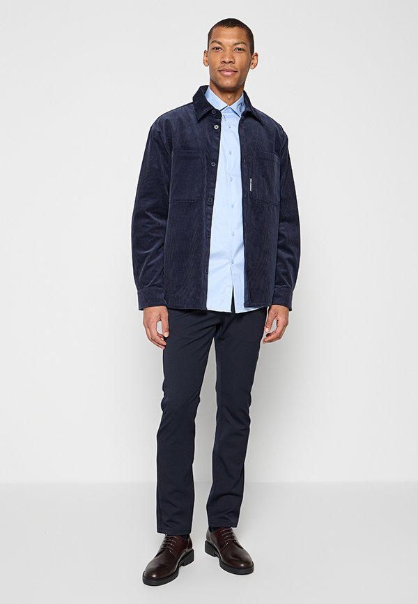 KARL LAGERFELD REGULAR FIT